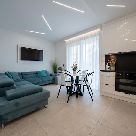 Апартаменты Apartament Z Tarasem Morska 8 Rewal 50M Do Morza Экстерьер фото