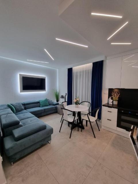 Апартаменты Apartament Z Tarasem Morska 8 Rewal 50M Do Morza Экстерьер фото
